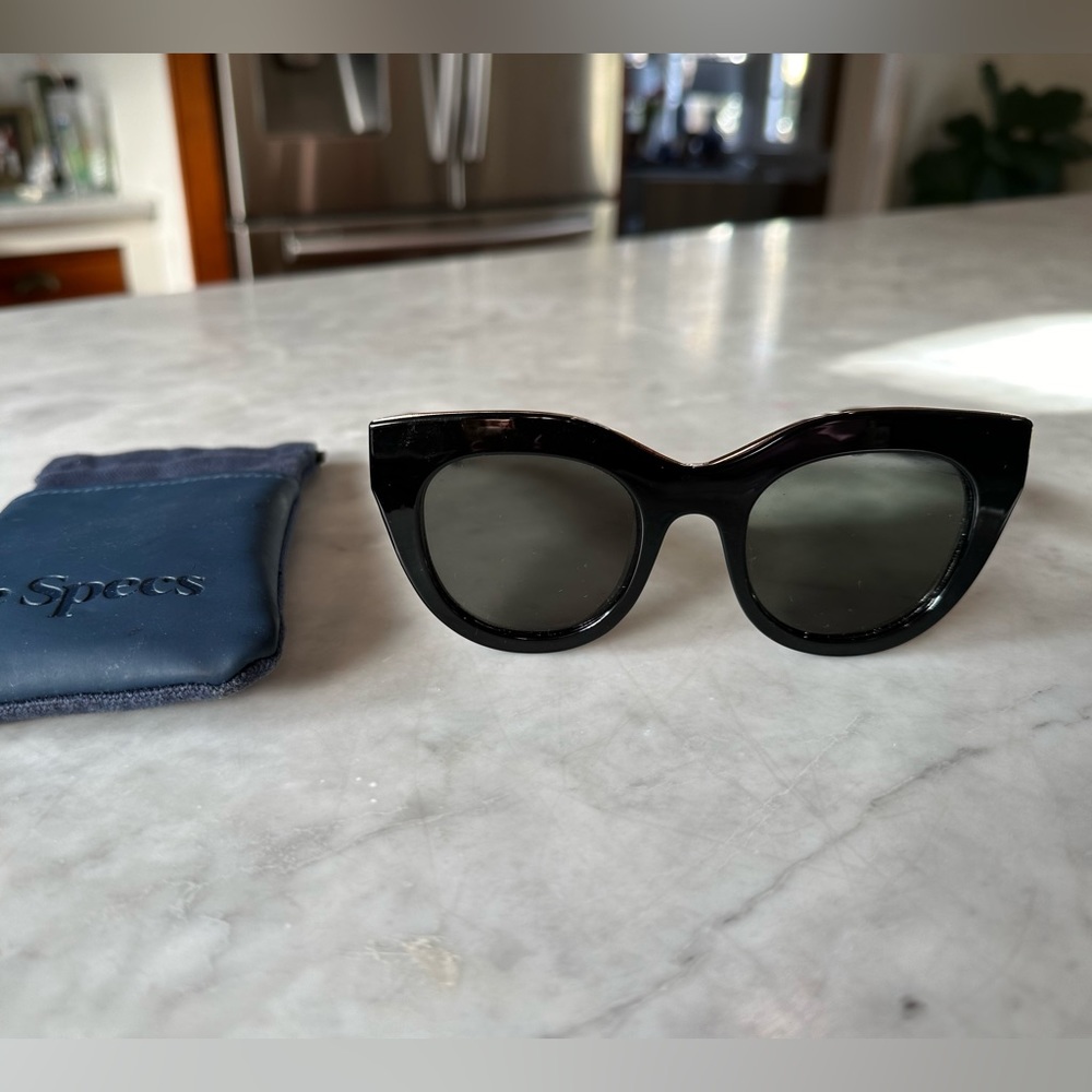 Le Specs Air Heart Sunglasses Black